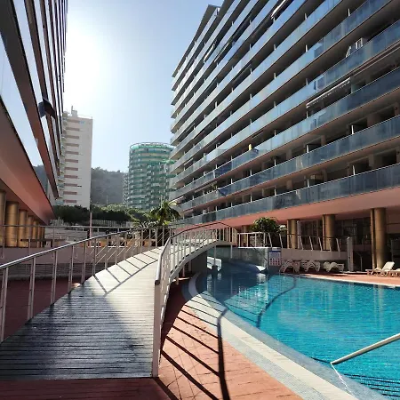 Casa Claire 아파트